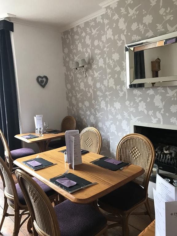 Ty Mawr Hotel スランベドル エクステリア 写真